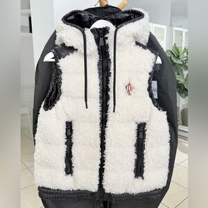 Moncler Grenoble Puffer Teddy bear Vest
